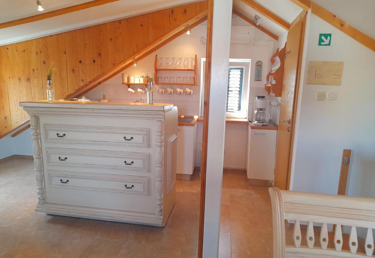 Apartament Luxury Mansarda Duplex - City Centre - Stone House Split Zewnętrze zdjęcie